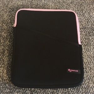 Roocase tablet case protector pink and black